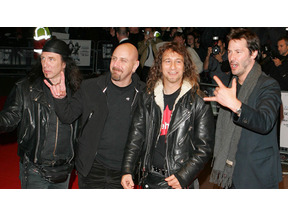 キアヌ、ロンドン映画祭でヘヴィメタ・バンドを応援　そして夜な夜な美女とディナー 画像