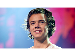 「1D」ハリー・スタイルズ、誕生パーティにJ・ローレンス＆C・マーティン出席 画像