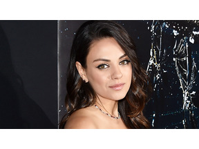 ミラ・クニス、「結婚したの？」という問いに「分からない」 画像