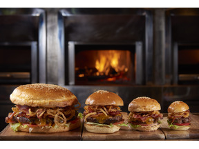 おいしさも大きさも進化系！「グランド ハイアット 東京」に新グルメバーガー登場 画像