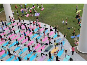 虎ノ門ヒルズで春イベント！ ヘルスコンシャスなヨガイベントに期間限定スイーツ登場 画像