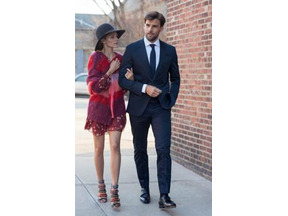 オリヴィア・パレルモ＆ヨハネス・ヒューブルから春夏トレンドをチェック！ 画像