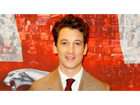 『セッション』のマイルズ・テラー、海で子連れの妊婦を救助 画像