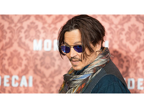 ジョニー・デップ、オーストラリアの検疫法にふれて愛犬2匹に安楽死の危機 画像