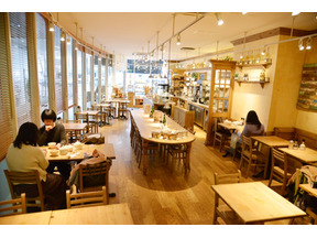 ベルギー発祥ベーカリーレストランと映画『サンドラの週末』がコラボ！ 画像