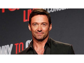 ヒュー・ジャックマン、1年遅れでアイスバケツ・チャレンジに参加 画像