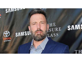 ベン・アフレック、浮気疑惑があげられた元ナニーの電話攻勢にうんざり 画像