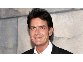 チャーリー・シーン、回想録執筆を計画…原稿料希望額は12億円!? 画像