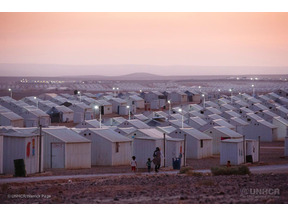 イケア、難民キャンプに明かりを届けるための寄付を募集 画像