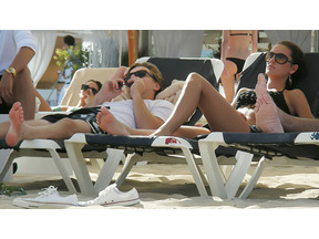 レオに新恋人が出現！　23歳のロシア人モデルがバカンスにも同行 画像