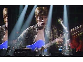 デヴィッド・ボウイの息子、ブリット・アワードでの追悼パフォーマンスに感謝 画像