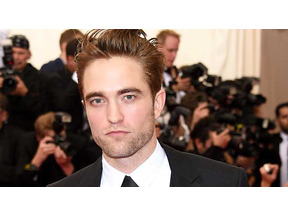 ロバート・パティンソンが服のデザイナーに！準備期間に2年を費やす 画像