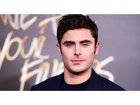 ザック・エフロン、まさかの破局？SNSから恋人の写真を削除！ 画像