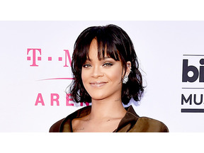 リアーナ、「ディオール」とサングラス・コレクションでコラボ！ 画像