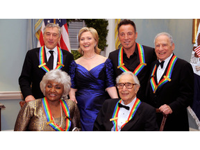 第32回ケネディ・センター名誉賞をロバート・デ・ニーロらが受賞 オバマ大統領も祝福 画像