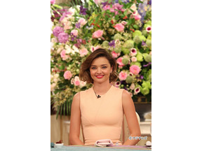 ミランダ・カーがビストロに！布袋寅泰とヒット曲のコラボ！「SMAP×SMAP」 画像