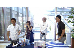 「超新星」ユナクが節約母のためにプレゼント！ 「浜ちゃんが！」 画像