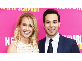 『ピッチ・パーフェクト』のアンナ・キャンプ＆スカイラー・アスティン、結婚 画像