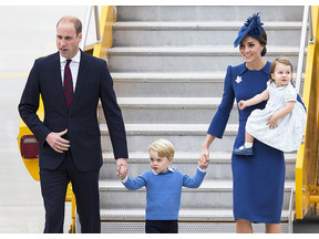 ジョージ王子が早速注目の的に！カナダでロイヤルツアーがスタート 画像