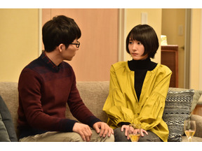 新垣結衣、“突然のキス”から進展は!? 星野源は誕プレ選びで試練「逃げ恥」第7話 画像