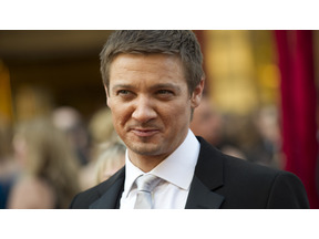 本命は誰？　女優にモテモテの『ハート・ロッカー』主演男優 画像