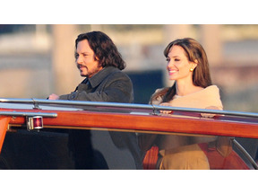 ついにジョニー＆アンジーがツーショットで登場！　ヴェネチアでの新作撮影は順調 画像