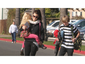 復縁は絶望的？　サンドラ・ブロックの不倫夫がリハビリ施設に入所 画像