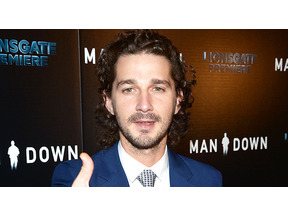 シャイア・ラブーフ、トランプ大統領への抗議活動中に逮捕 画像