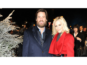 ジム・キャリー、ツイッターで恋人との破局を報告 画像