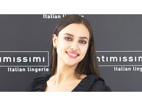 ブラッドリー・クーパーとの第1子を妊娠中のイリーナ・シェイク、ベビーシャワーを開催 画像