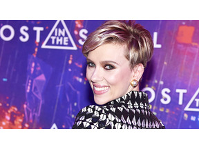 離婚申請中のスカーレット・ヨハンソン、恋愛観と憧れの男性について語る 画像