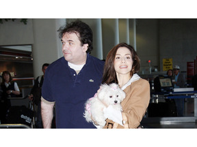 昨年末急死したブリタニー・マーフィの夫、サイモン・モンジャックが39歳で急死 画像