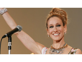 サラ・ジェシカ、亡き友人デザイナーの衣裳まといCFDA特別賞プレゼンター務める 画像