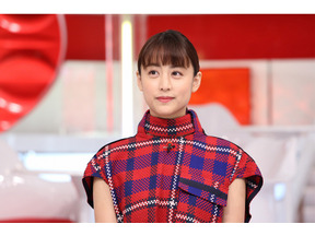 山本美月の愛犬にスタジオがメロメロに!?「おしゃれイズム」 画像