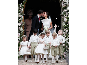 キャサリン妃・妹の挙式にジョージ王子＆シャーロット王女も！メーガンは披露宴に 画像