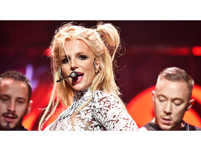 ブリトニー・スピアーズ、ライブでの口パク疑惑に「うんざり」 画像