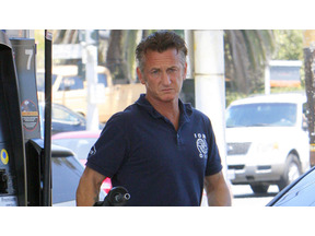 ショーン・ペン、ロビン・ライト・ペンとの離婚が成立 画像