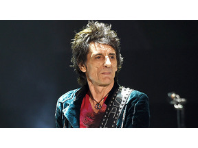 「ローリング・ストーンズ」のロニー・ウッド、肺がんとの闘病明かす 画像