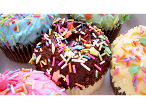 映画にまつわるファッション小噺 vol.15　『プラダを着た悪魔』にもやっぱり登場！そのファッショナブルなsweetsとは 画像