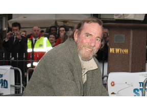 個性派名脇役のピート・ポスルスウェイトが死去 画像