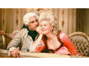 ファッション、メイク、スウィーツに釘付け！『マリー・アントワネット』レビュー 画像