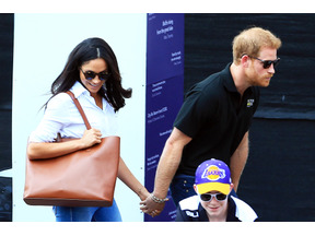 ヘンリー王子＆メーガン・マークル、手をつないでテニス観戦へ 画像