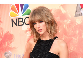 テイラー・スウィフト、新作の極秘試聴会にファンを招待 画像