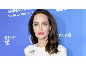 アンジェリーナ・ジョリー、“ブラピに彼女”報道で恋愛モードに？ 画像