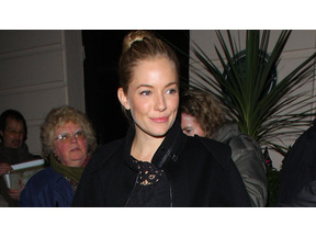 シエナ・ミラー、ジュード・ロウとの2度目の破局についてを語る「誰でも起こること」 画像