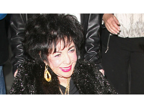 ハリウッドの巨星、エリザベス・テイラー、うっ血性心不全のため死去 画像