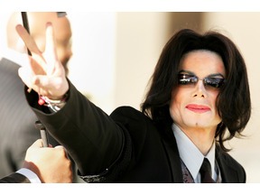 マイケル・ジャクソンの末っ子ブランケット、久しぶりに元気な姿が公開に 画像