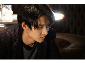 謎が解決するとまた新たな謎が…「トドメの接吻」第2話、怒涛の展開にネット騒然！ 画像