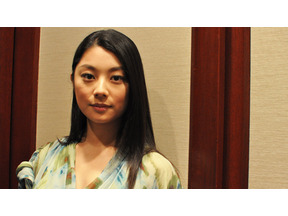 小池栄子インタビュー　主人公の傍で感じた強き心「愛情によって人は救われる」 画像