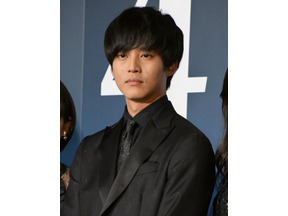 松坂桃李、“濡れ場”は「地獄のようで」…シモトーク語るも爽やか！ 画像